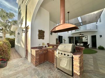 SE VENDE CASA EN LA JOLLA