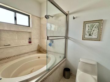 SE VENDE CASA EN LA JOLLA