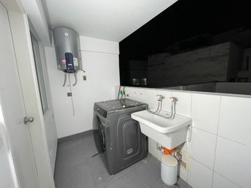 VENTA DEPARTAMENTO 03 DORMITORIOS CON COCHERA
