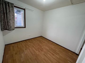 Casa individual, sector Villa La Estancia $ 83.000.000.-