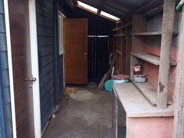 Casa individual, sector Villa La Estancia $ 83.000.000.-