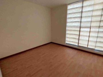 CASA EN ESTRENO