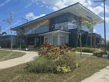 TOWNHOUSE WITH FREE SOLAR PANELS