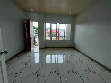 For Sale! Fortune Marikina 4 Bedrooms House and Lot near Champaca -AJCE