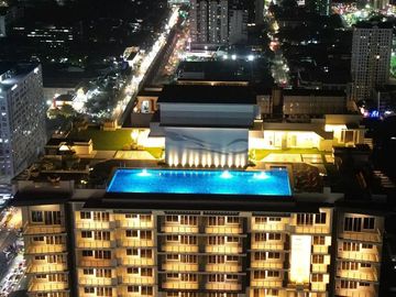 THE CRESTMONT 3BR w/ PS FOR SALE in Panay Ave QC