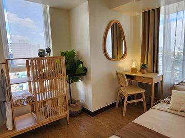 THE CRESTMONT 3BR w/ PS FOR SALE in Panay Ave QC