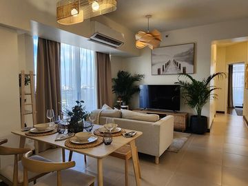 THE CRESTMONT 3BR w/ PS FOR SALE in Panay Ave QC