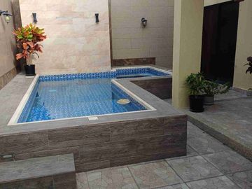 Vendo hermosa casa en Vila club, amplia con piscina 5 dormitorios 6 baños
