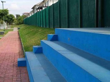 Vendo hermosa casa en Vila club, amplia con piscina 5 dormitorios 6 baños