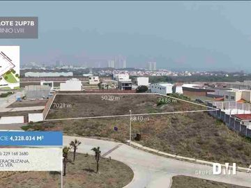 Terrenos Comerciales ubicados en la Riviera Veracruzana desde 2,600mts2 hasta 53,000mts2