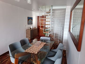 Oferta ! Vendo dpto. dúplex en Magdalena límite San Isidro