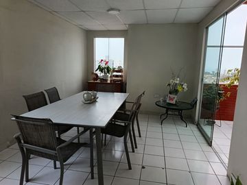 Oferta ! Vendo dpto. dúplex en Magdalena límite San Isidro