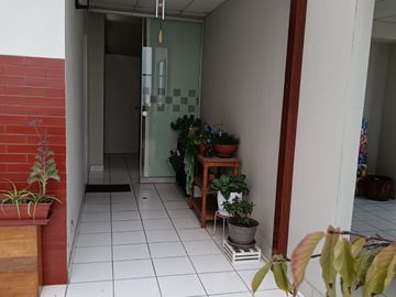 Oferta ! Vendo dpto. dúplex en Magdalena límite San Isidro