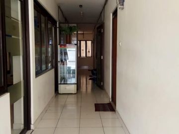 KOSAN AKTIF DIJUAL 3,5 LANTAI LOKASI STRATEGIS DEKAT ALUN-ALUN BANDUNG