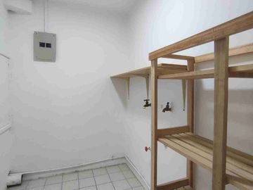 VENDO SUITE EN CUENCA - PUERTAS DEL SOL- FRENTE AL RIO