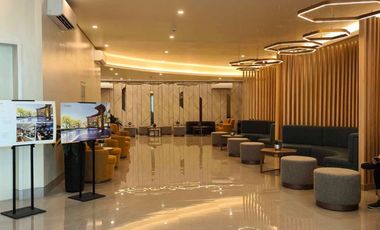 Condo for sale in Quantum Residences Buendia taft Pasay near DLSU CSB