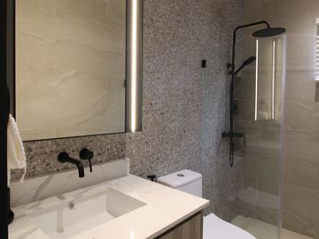 🚪 Ready for Occupancy House and Lot in General Trias, Cavite
