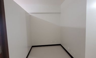 Rent to own 1 bedroom condo for sale in Quantum Residences Buendia Taft Pasay City