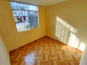 Se Vende Acogedora Casa en La Urb. Las Palmeras Primera Etapa Ica
