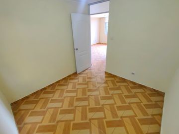Se Vende Acogedora Casa en La Urb. Las Palmeras Primera Etapa Ica