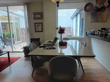 Venta Departamento 2 Habitaciones, 112m2 más Terraza y Pérgola, Sector Swiss Hotel, La Floresta.