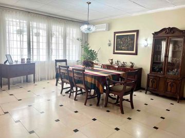 VENDO VILLA ECXELENTE UBICACIÓN