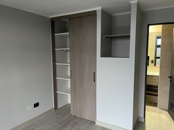 Se vende departamento nuevo con hermosa vista al río Calle Calle