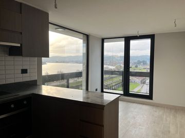Se vende departamento nuevo con hermosa vista al río Calle Calle