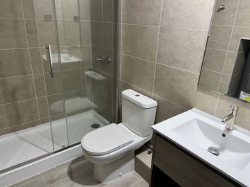 Se vende departamento nuevo con hermosa vista al río Calle Calle