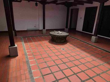 Venta o Arriendo - Casa amplia en el centro de Popayán