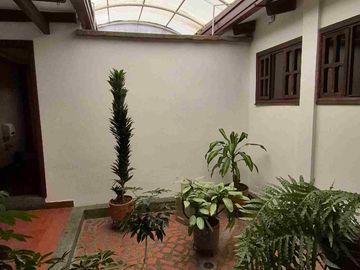 Venta o Arriendo - Casa amplia en el centro de Popayán