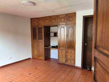 Venta o Arriendo - Casa amplia en el centro de Popayán