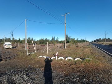 SE VENDE PARCELA ORILLA CARRETERA LOS ÁNGELES