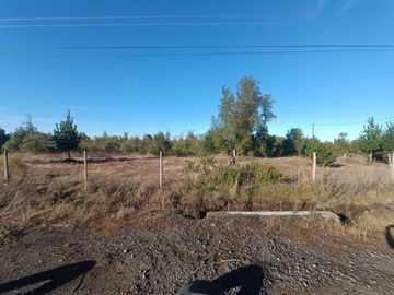SE VENDE PARCELA ORILLA CARRETERA LOS ÁNGELES