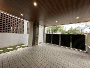 Brand New House & Lot in Tagaytay City-MC