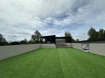 Brand New House & Lot in Tagaytay City-MC