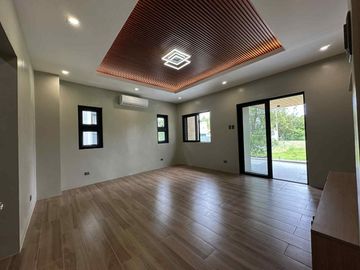 Brand New House & Lot in Tagaytay City-MC