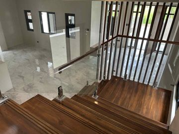 Brand New House & Lot in Tagaytay City-MC