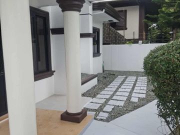 Pre-Owned House & Lot in Buenavista Hills Tagaytay-MC