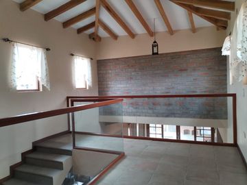 HERMOSA FINCA UBICADA EN CAYAMBE EN VENTA