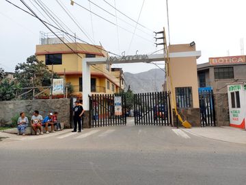 Se Vende Terreno En Esquina - Urb. Los Jardines De Ñaña