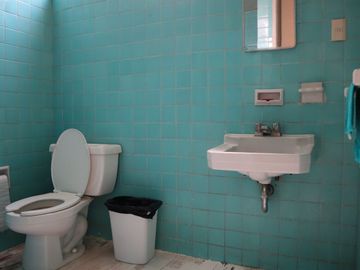 CASA PARA PROYECTO DE RESTAURACIÒN EN LA ANDRADE