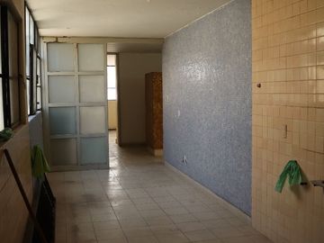 CASA PARA PROYECTO DE RESTAURACIÒN EN LA ANDRADE