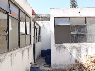 CASA PARA PROYECTO DE RESTAURACIÒN EN LA ANDRADE