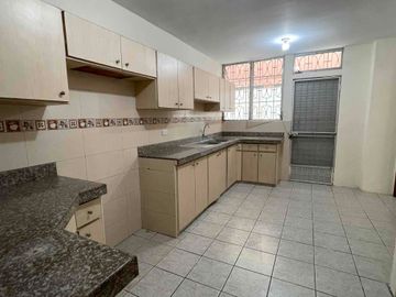 Venta de casa Ciudadela La Saiba 4 dormitorios