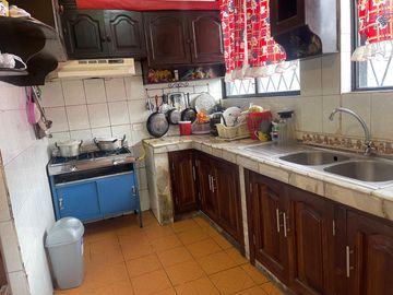 De venta casa de 210 m2 en Sangolquí, Pichincha , Ecuador.
