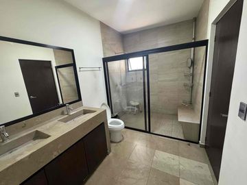 Casa en venta en Residencial Andalucía Orizaba Veracruz.