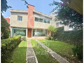 VENTA CASA PASEOS DEL BOSQUE NAUCALPAN