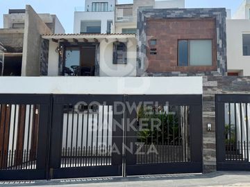 Venta Casa Sexta Sección Lomas Verdes