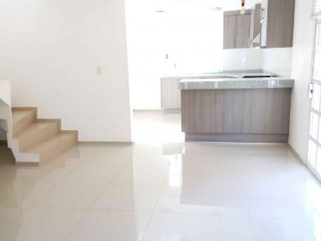 VENTA DE HERMOSA CASA EN MANZANILLO
